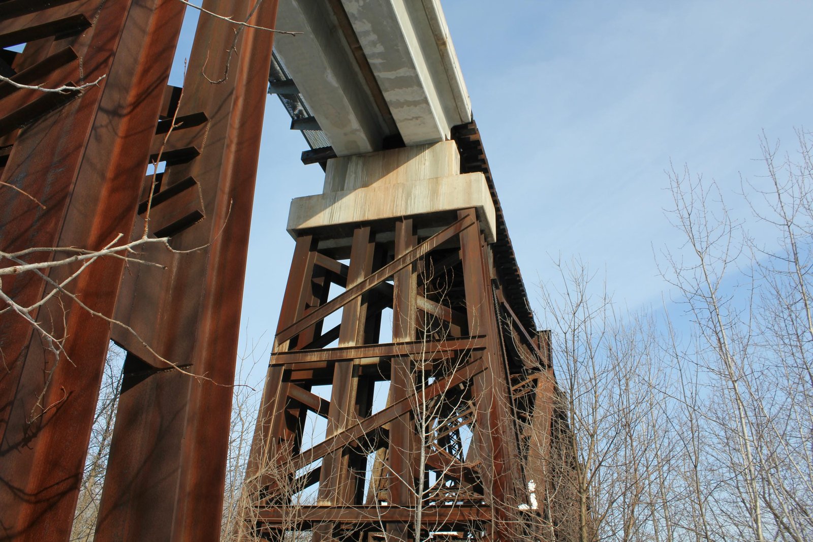 Typical west approach span